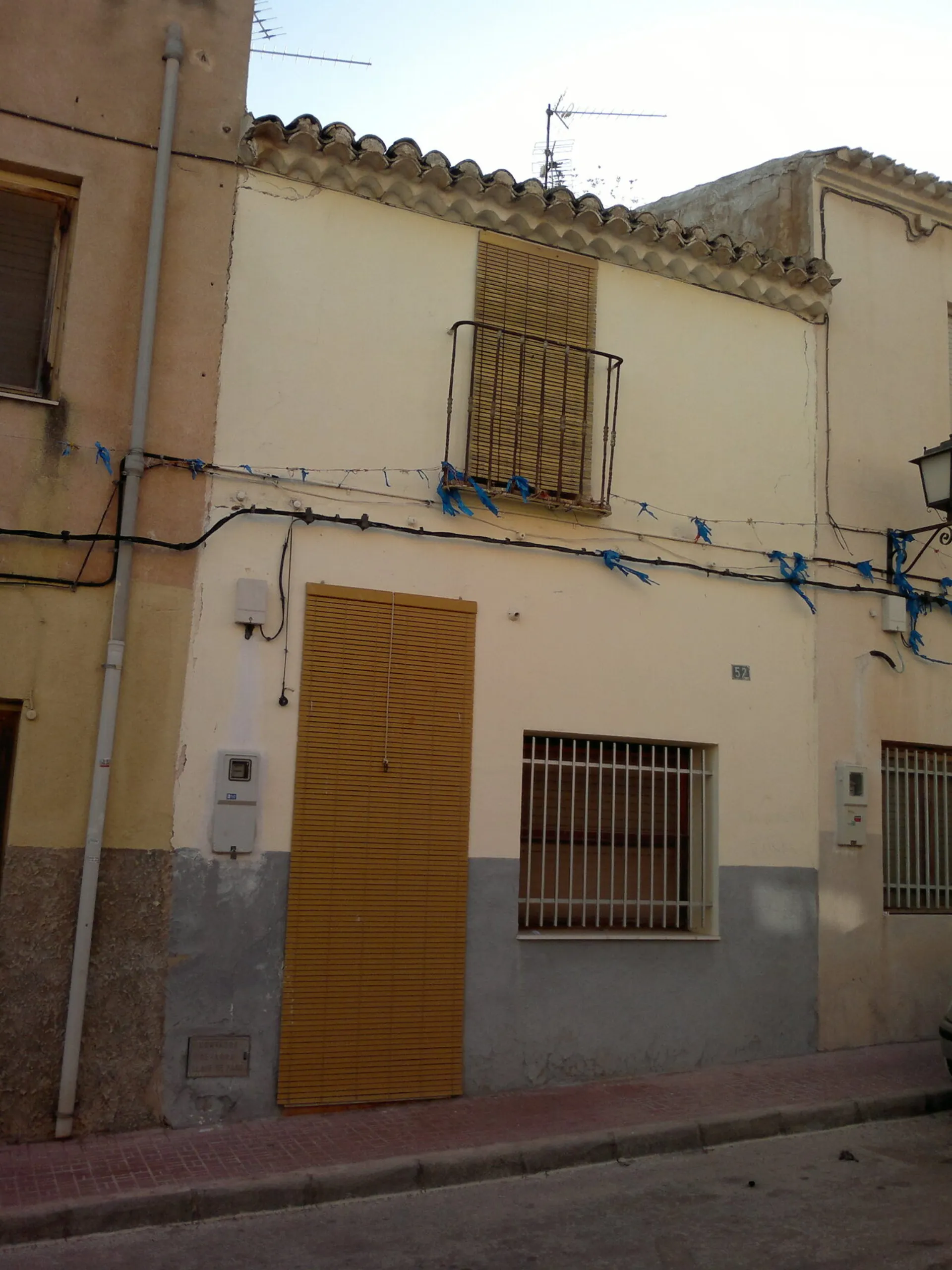 Casa Albor — Rehabilitación de vivienda urbana en Agost-Alicante
