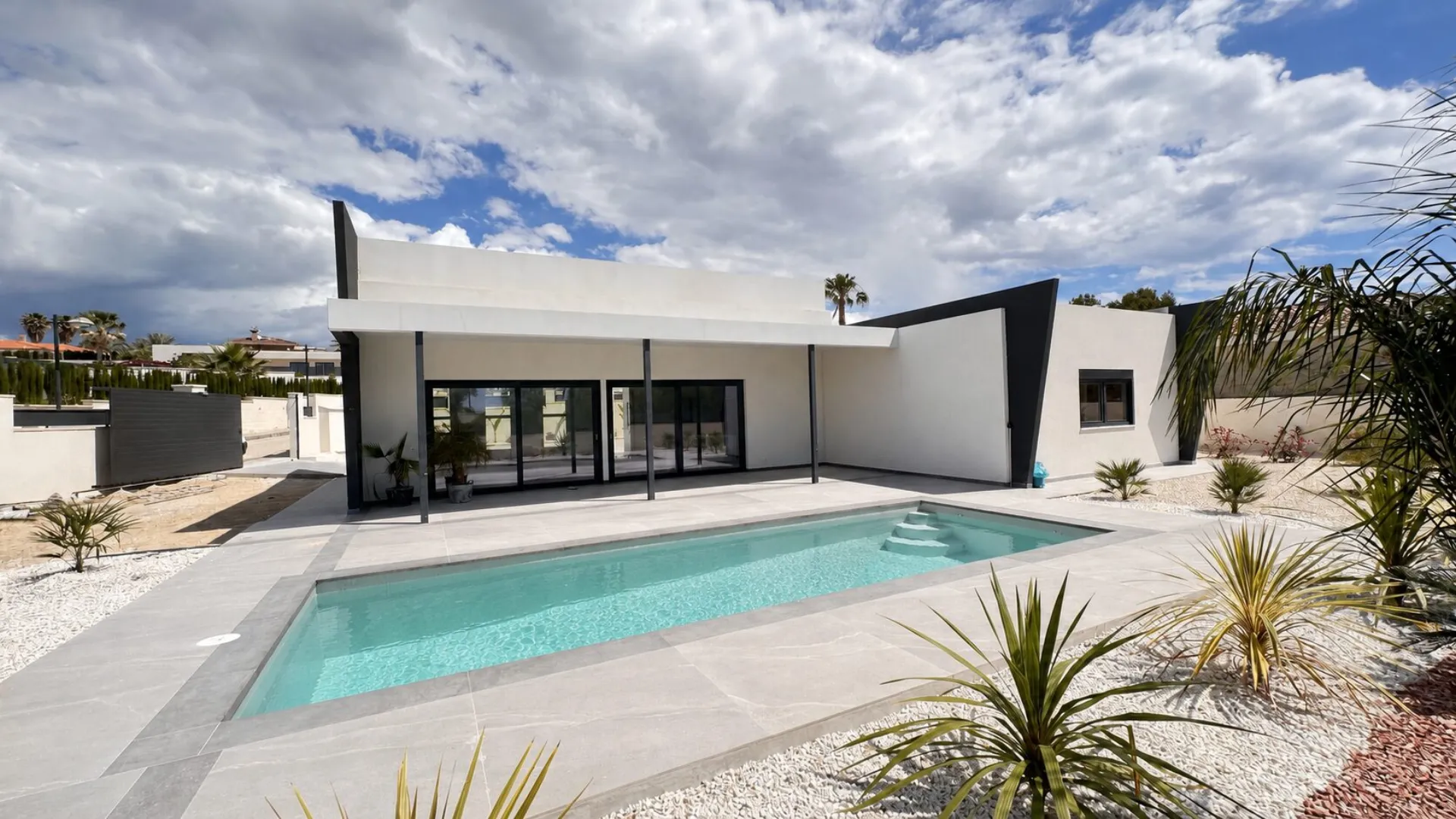 Vivienda unifamiliar en Bonalba, Alicante — Casa Eclipse