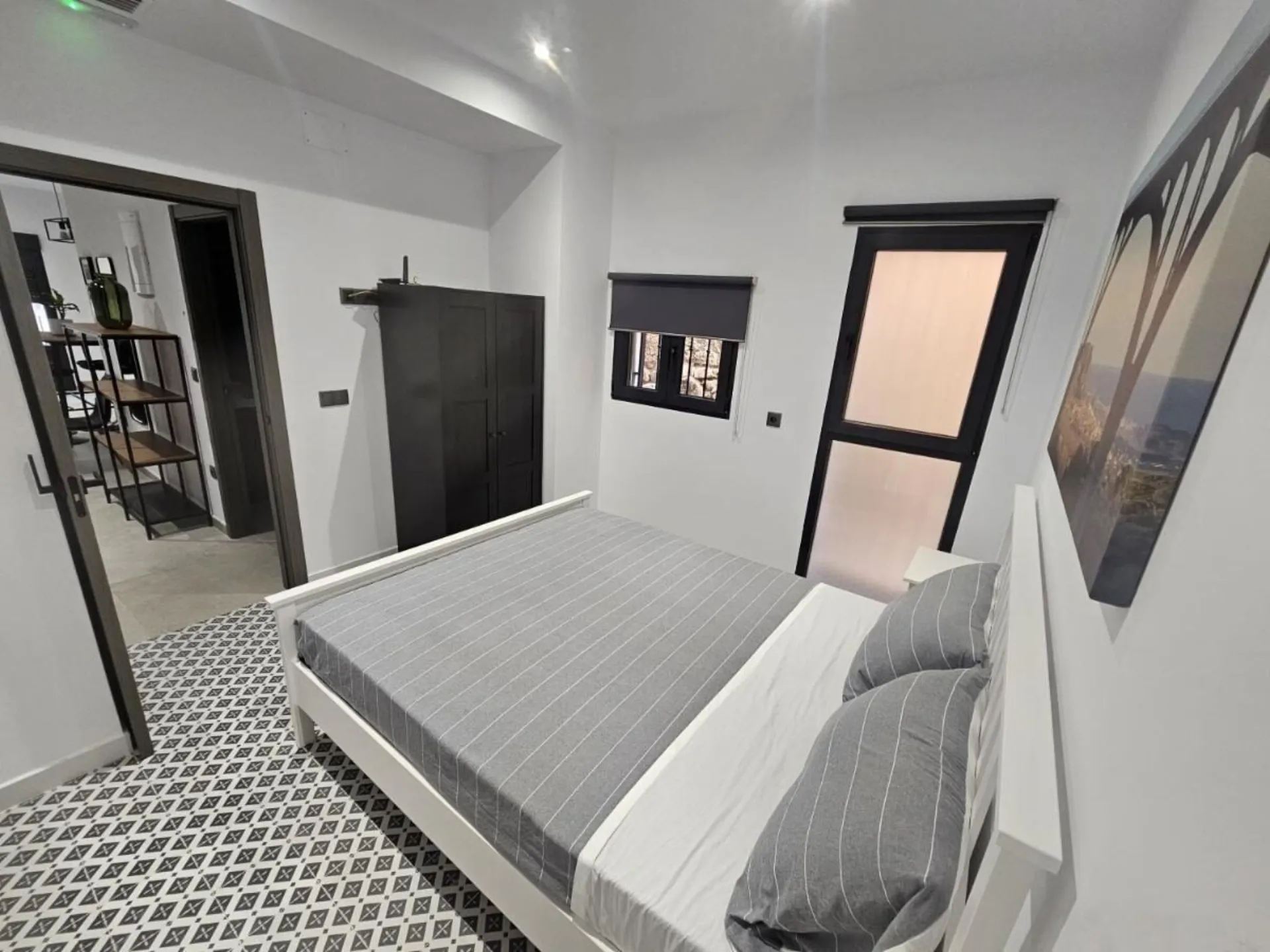 Casa Escala — Vivienda urbana entre medianeras en Agost-Alicante