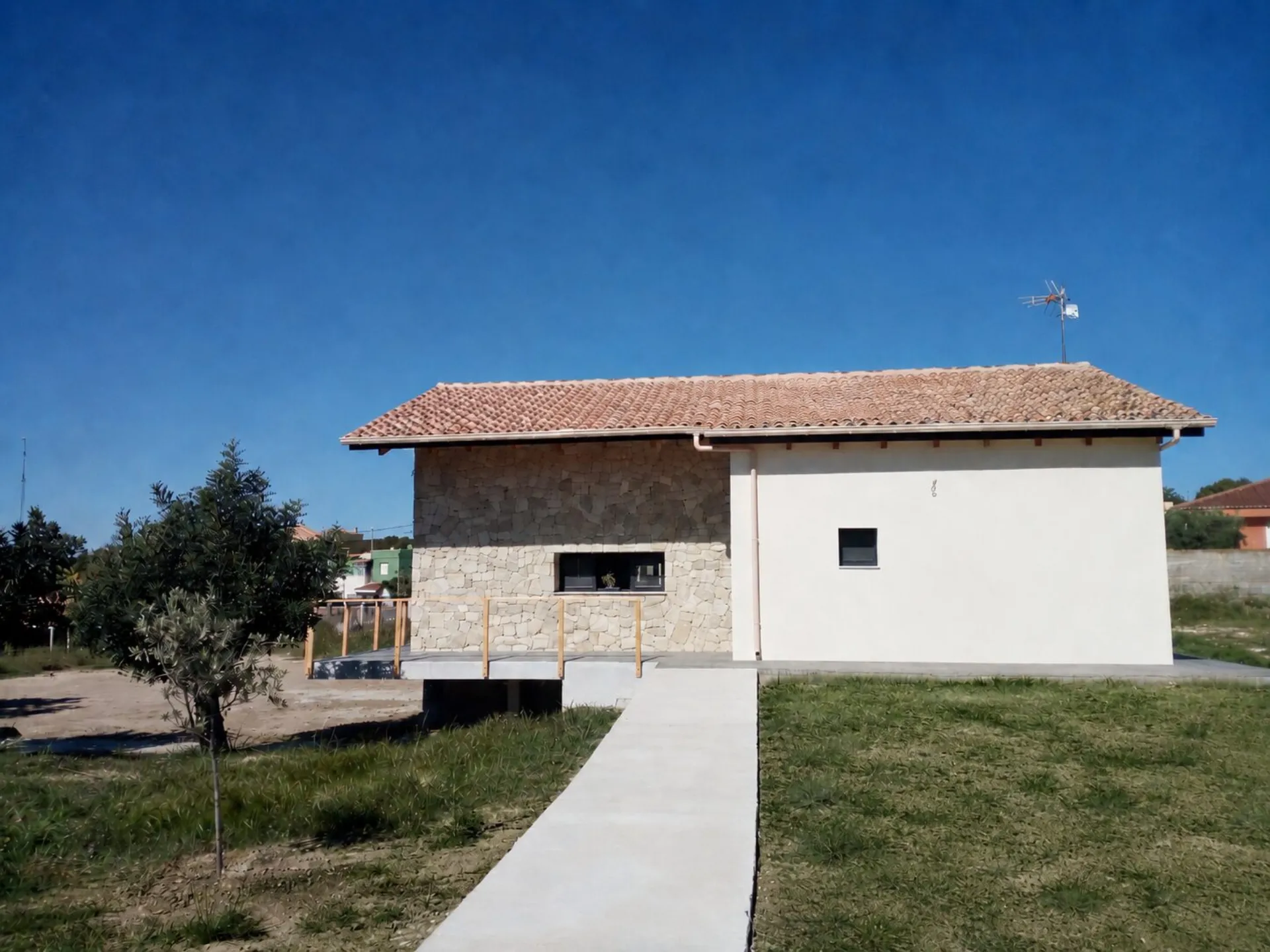 Casa Roble — Vivienda unifamiliar en Alicante